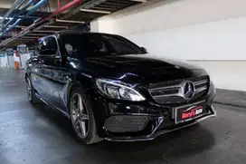2017 Mercedes Benz C200 2.0 AMG TDP 55jt