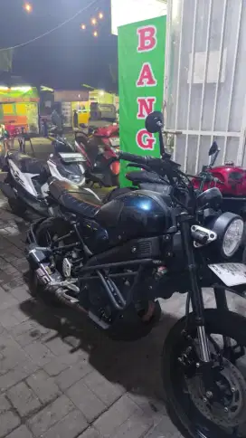 Jual Yamaha XSR155 2022