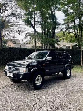 Nissan Terrano Grandroad G1 2003