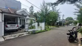 Dijual rumah siap huni di graha bintaro