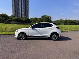 Mazda 2 2015 Bensin
