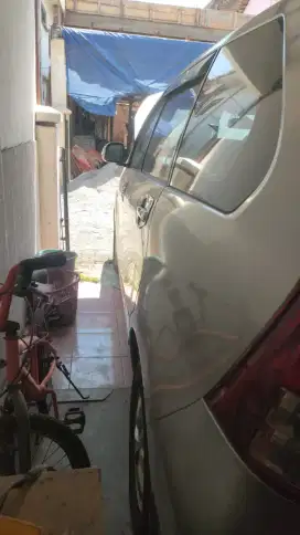 Toyota avanza G 2013