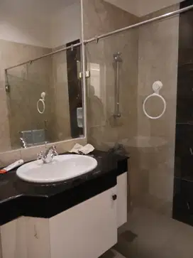 Disewakan Apartemen Premium The Bellezza Suites 2BR Full Furnished
