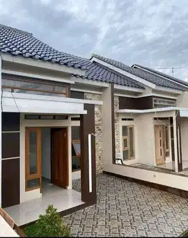 Rumah terlaris akses mobil 5menit stasiun di bojong gede