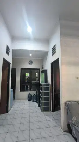 Dijual rumah luas 144m2 di Simprug diporis lokasi strategis harga nego