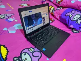 Laptop Acer ram 4 body slim mulus