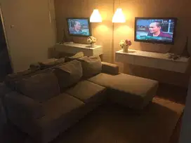 Jual BU Unit Apartemen Menteng Square 2 BR Furnished Salemba JakPus