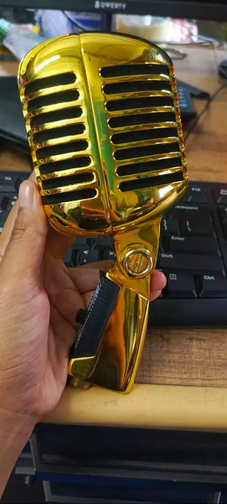 Dynamic Shure Model 55SH Series II Gold