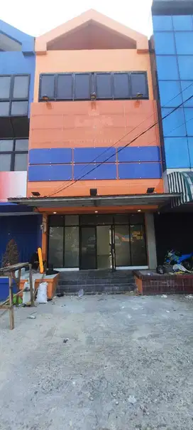Disewakan Ruko Bagus  area Pasar Minggu Strategis Di Jalan Utama,