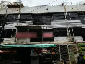 2 UNIT RUKO GANDENG DI MELAWAN