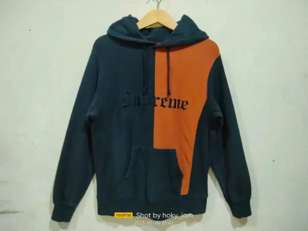 HOODIE   SUPREME