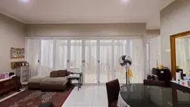 Dijual Rumah dalam cluster di kawasan Emerald Bintaro Jaya sektor 9