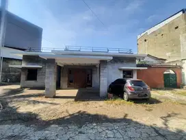 Disewakan Ruang Usaha , Luas 420m2 di Jl. Proklamasi , Menteng