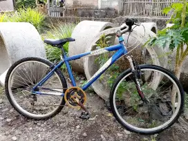 Polygon Monarch 26 upgrade shock Sepeda gunung MTB 7 speed