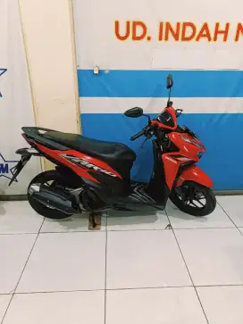Merah glossy HONDA VARIO 125 ESP CBS SPORTY FI ECO 2022