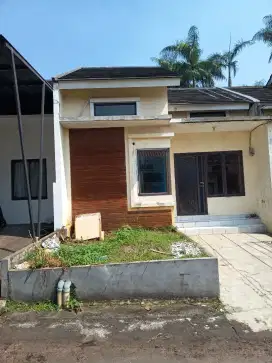 Dikontrakan rumah di arco