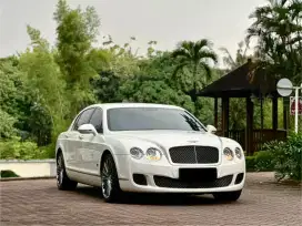 Continental Flying Spur 4-Doors
6.0L W12 Engine (Speed Edition)