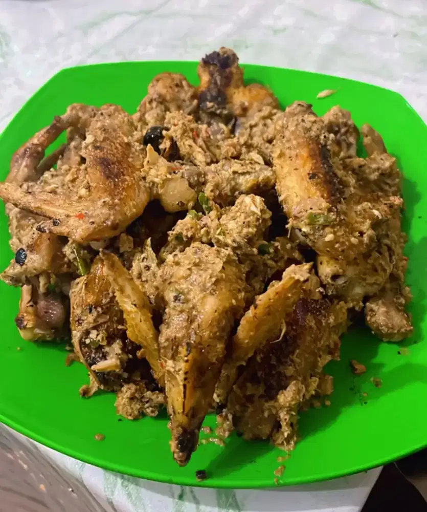Ayam napinadar asli masakan Simalungun