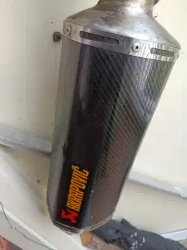 Knalpot akrapovic