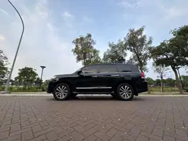 toyota land cruiser vxr 2019 km38.000