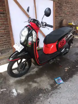 Scoopy sporty F1 2014 pajak panjang