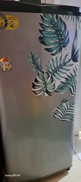 Jual kulkas aqua