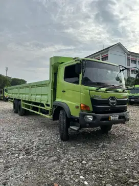HINO LOHAN FM260JW ASLI LONG BAK TRIWAY 6X4 TRONTON ISTIMEWA SEKALI