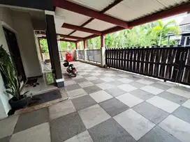 Dijual Rumah Hoek Semi furnish Cluster Aralia harapan Indah 2 bekasi