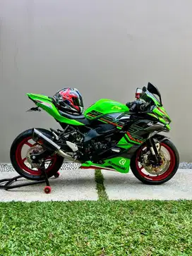 Kawasaki Ninja ZX25RR 2023