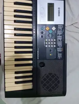 Keyboard YAMAHA PSR e 223