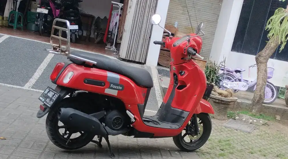 Dijual si merah menarik hati