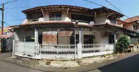 Rumah 2 lantai daerah dekat buaran bebas banjir