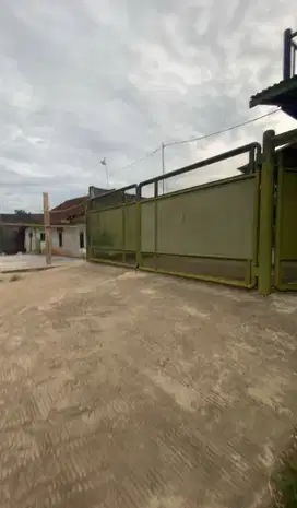 Dijual Tanah Beserta Gudang Legok Babat