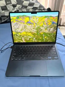 Macbook air M2 16GB 256 Storage DIGIMAP