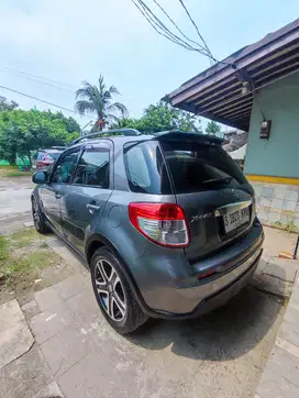 Suzuki SX4 2009 Bensin
