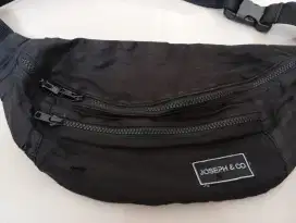 Tas pinggang pria