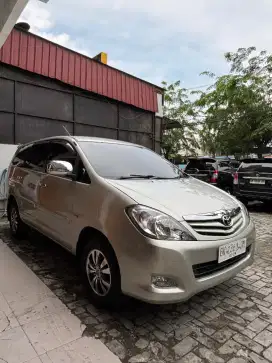Dijual kijang Inova G Luxury 2.5 CC diesel