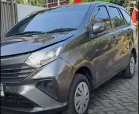Daihatsu Sigra 1.0 M 2024 Manual Sigra M 2024 MT
