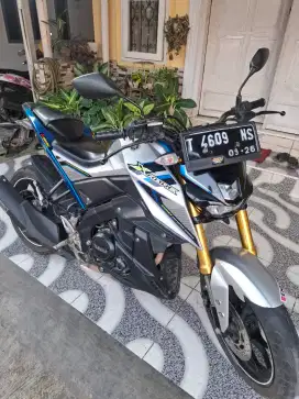 Yamaha Xabre plat T