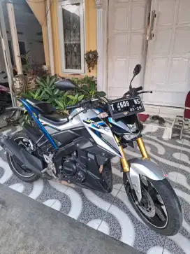 Yamaha Xabre USD