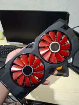 VGA XFX RX 580 8GB