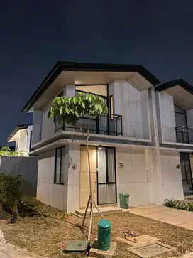 DISEWA RUMAH CANTIK DI CENDANA ICON PLAZA, KARAWACI