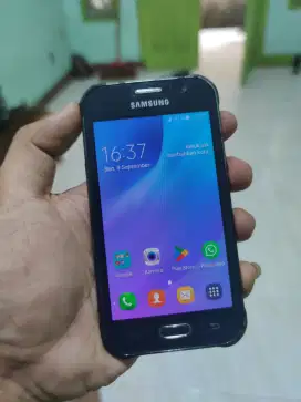 samsung j1 Ace normal