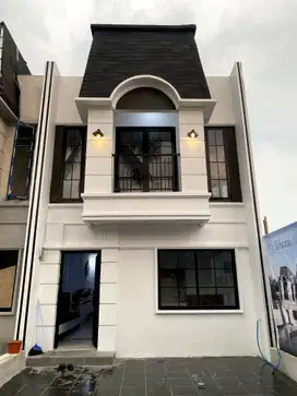 Rumah 2 lantai 600 jutaan cluster eksklusif 5 menit tol cimanggis