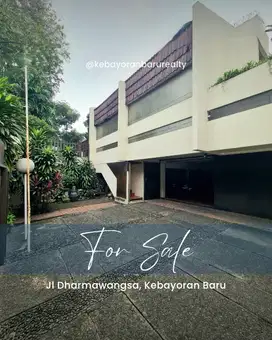 Rumah Kebayoran Baru Halaman Luas Jalan Lebar Dekat MRT