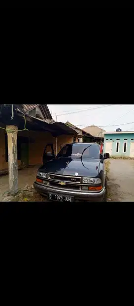 Chevrolet Blazer 2000 Bensin