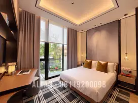 Rumah 4 kamar ada balkon Taman Diponegoro Lippo Karawaci