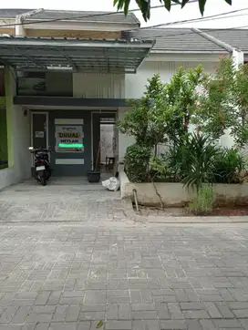 Dijual Rumah Dalam Komplek Golden City Sepatan 7x12