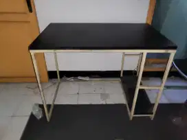 Meja belajar industrial dapat 2