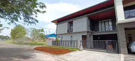 S707 Rumah Baru Modern Hoek 174 m2 Murah Grand Wisata Bekasi Timur